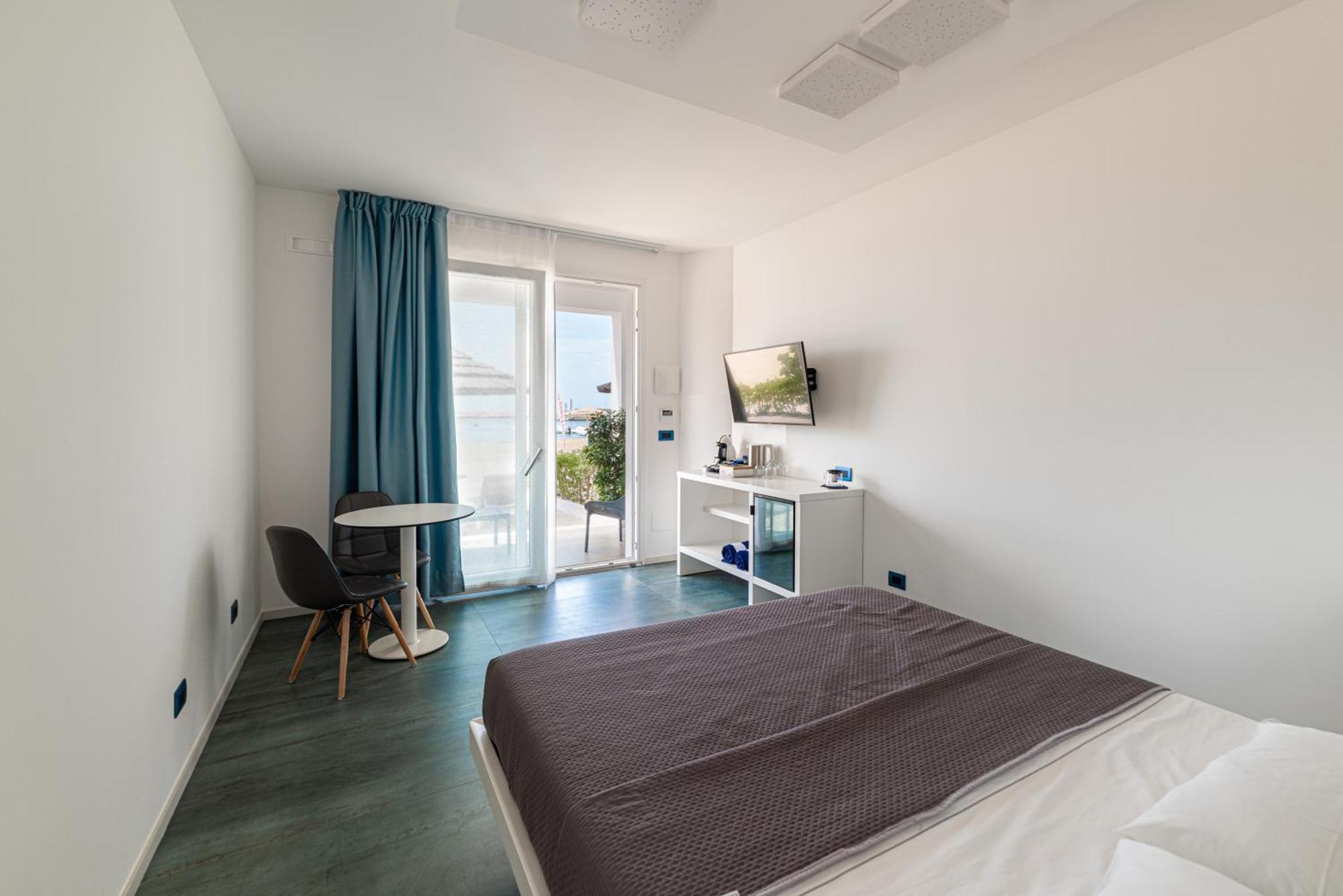 Marina Bay Beach Suites 페스키치 외부 사진
